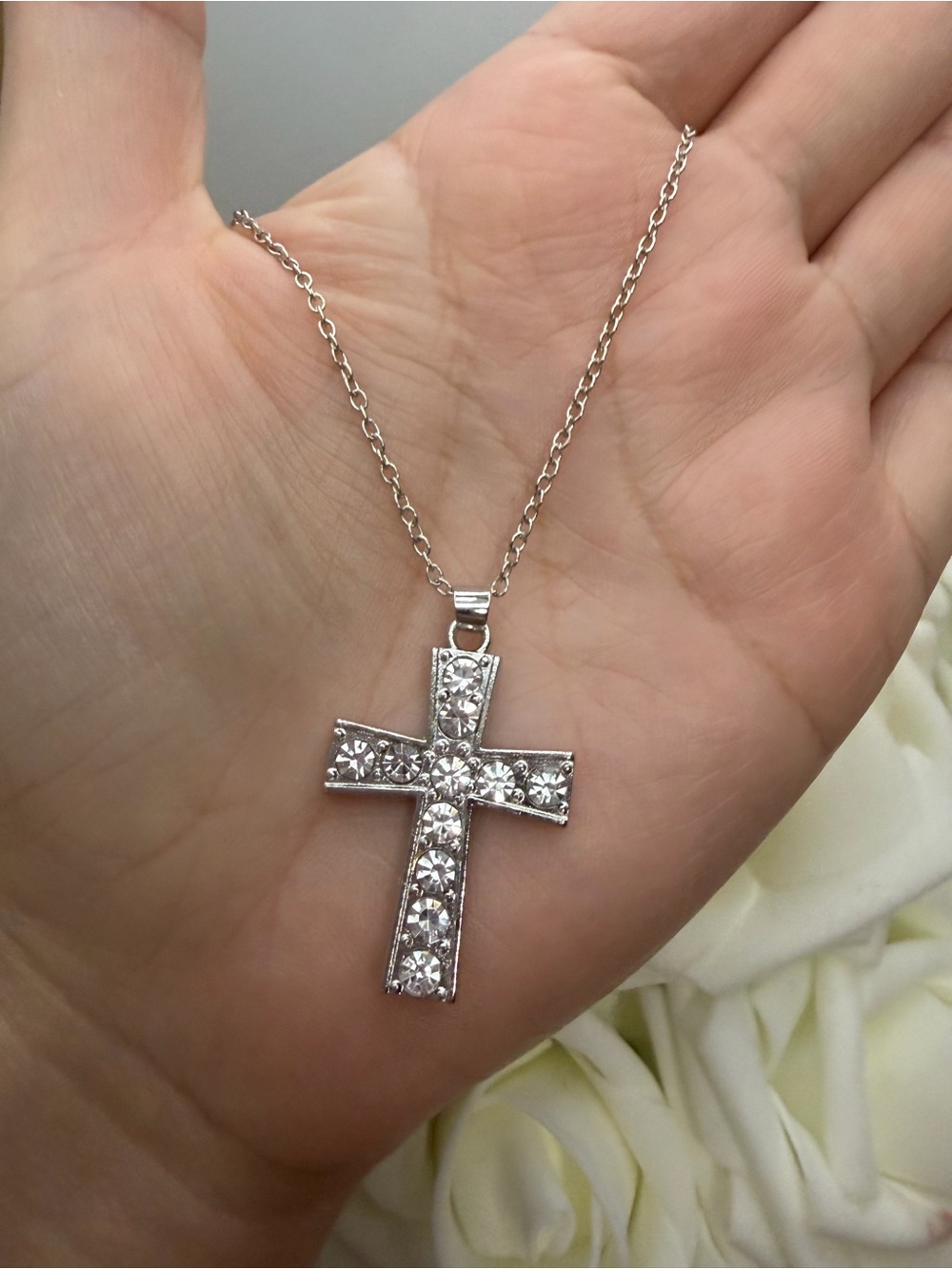 Silver tone Crystal Cross Pendant Necklace - Elegant Women's Jewelry